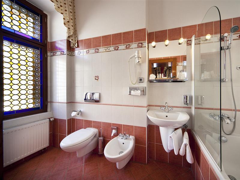 U Pava Hotel Praha Bagian luar foto