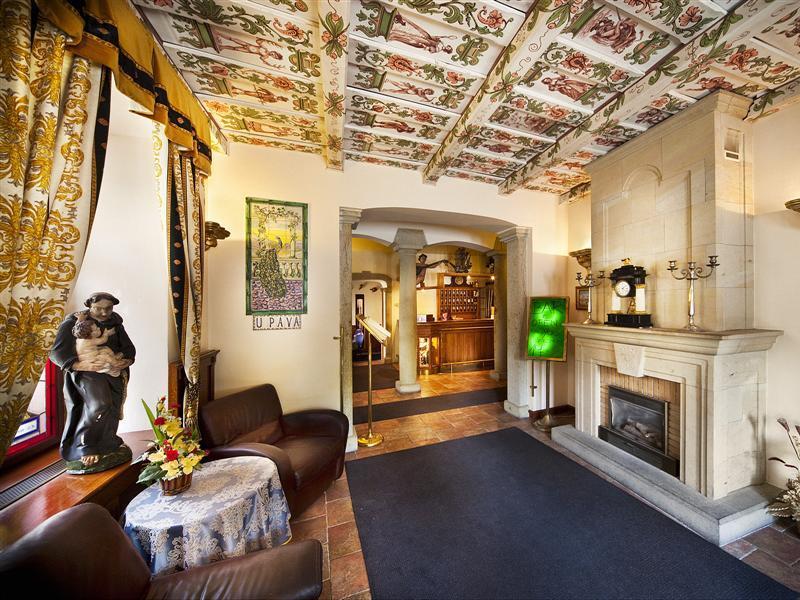 U Pava Hotel Praha Bagian luar foto
