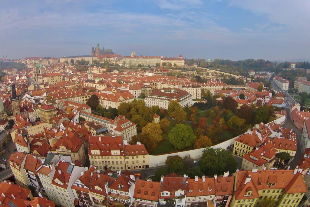 U Pava Hotel Praha Bagian luar foto