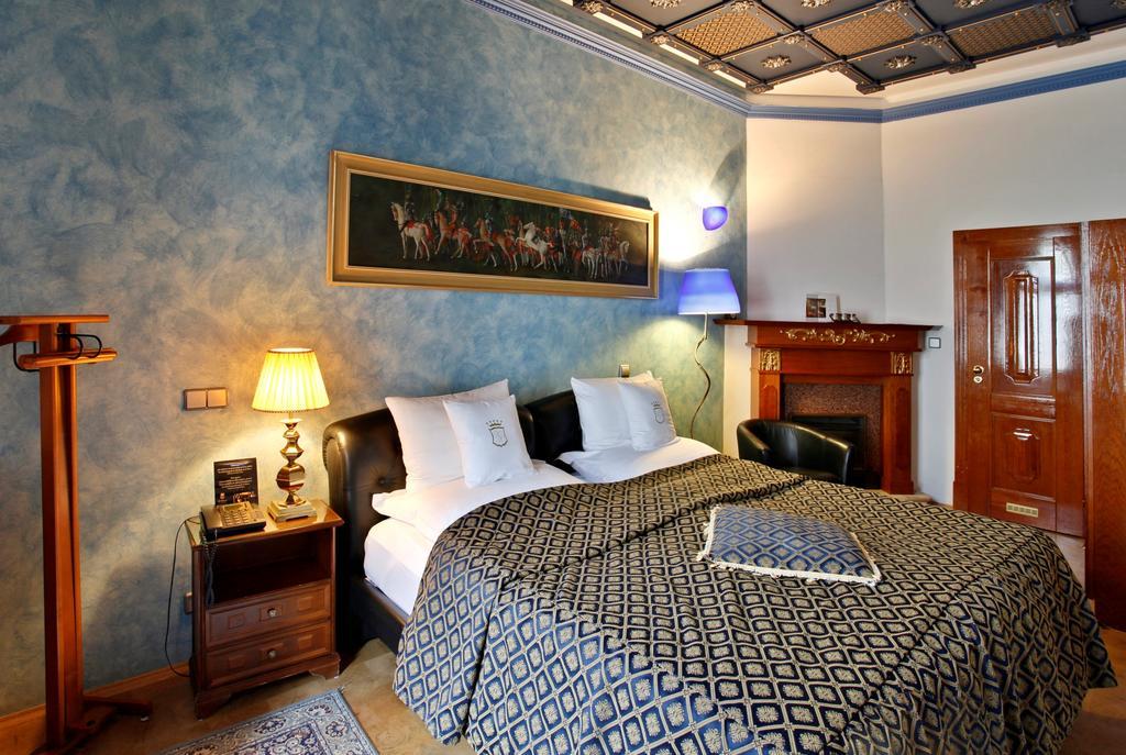 U Pava Hotel Praha Bagian luar foto