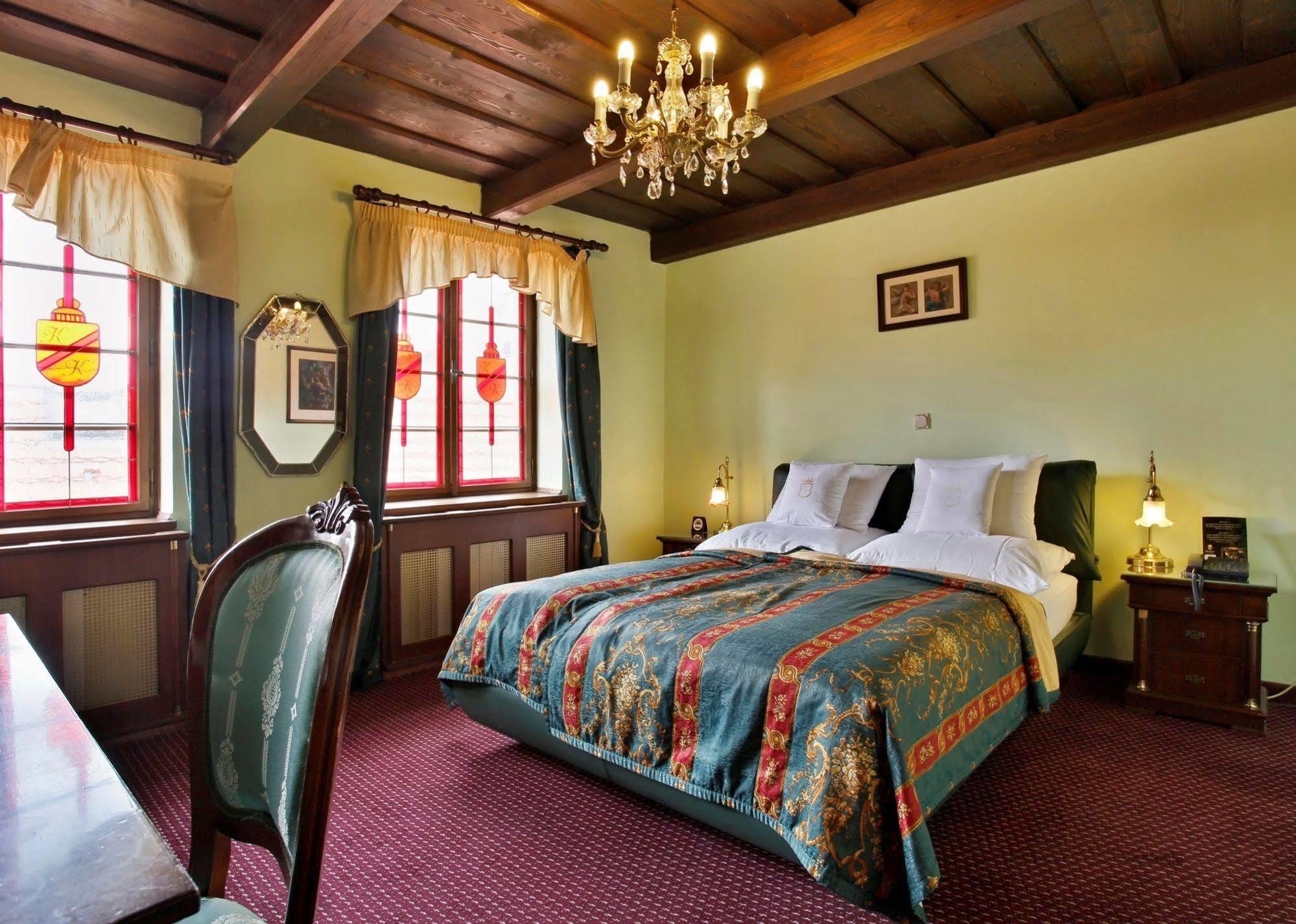 U Pava Hotel Praha Bagian luar foto